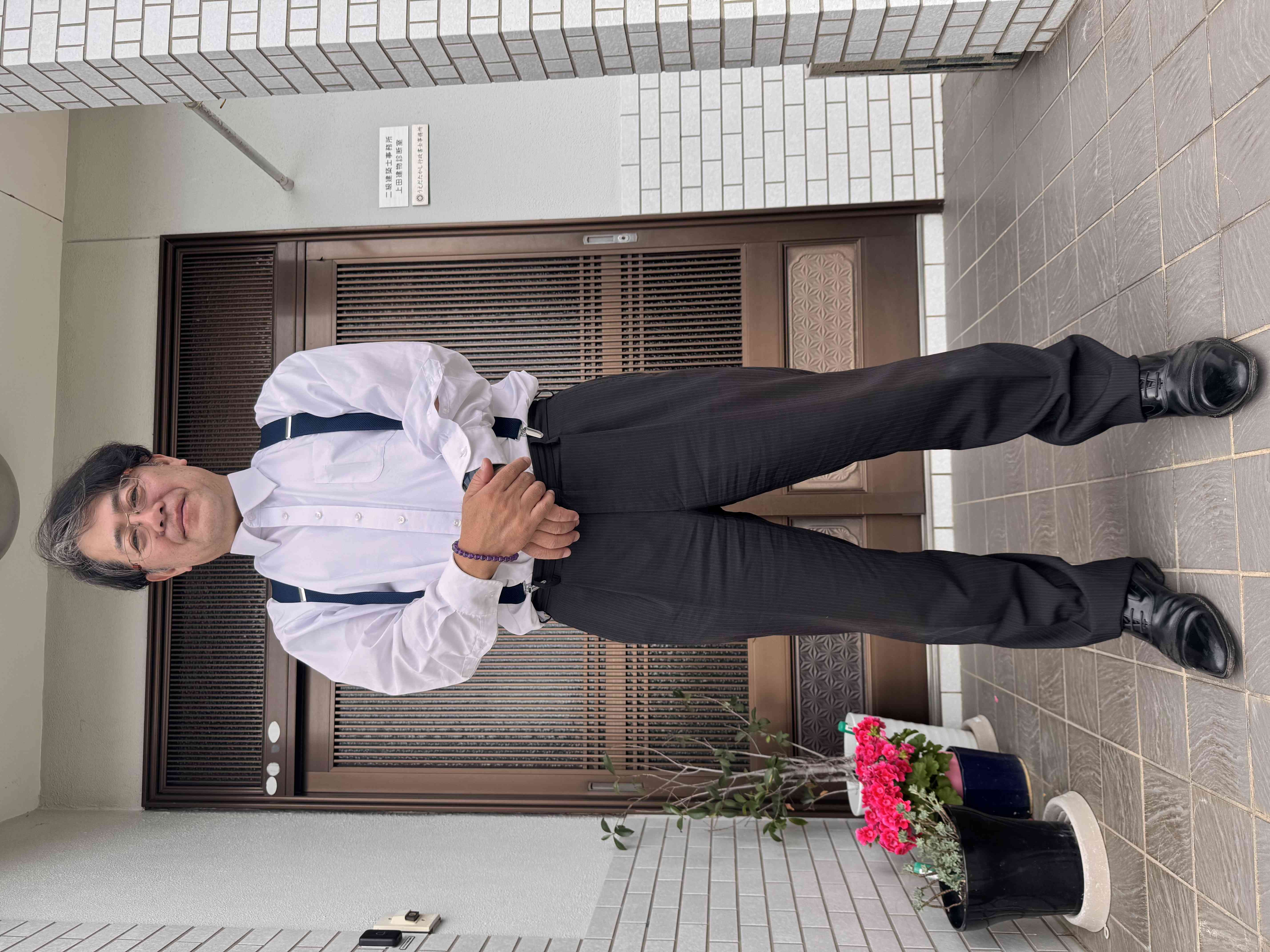 大村市の行政書士 上田貴志のプロフィール写真